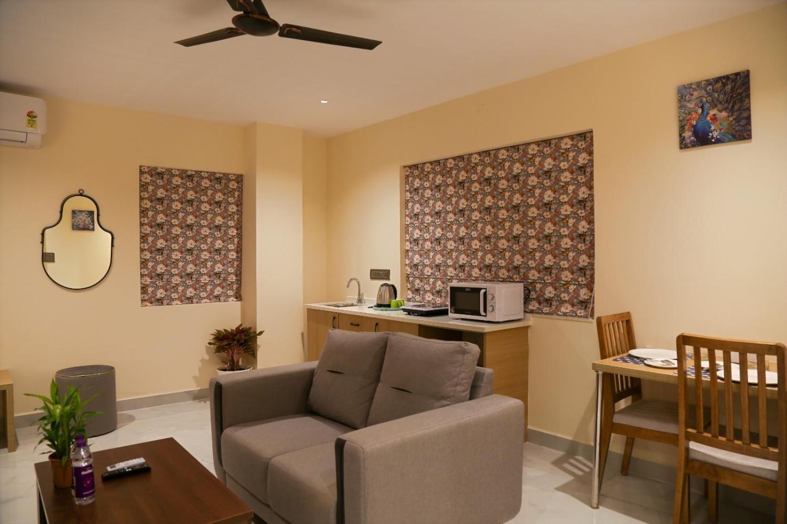 Lumis Studio Apartment ไฮเดอราบัด ภายนอก รูปภาพ